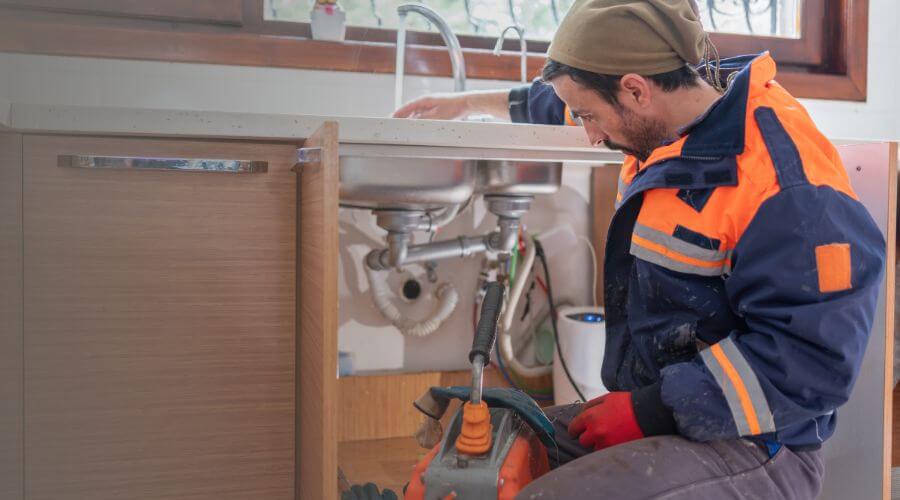 Expert burst pipe repair services in Hunter, AR